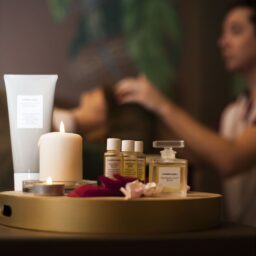Крем, ароматические вещества и свечи для СПА процедур [comfort zone]
