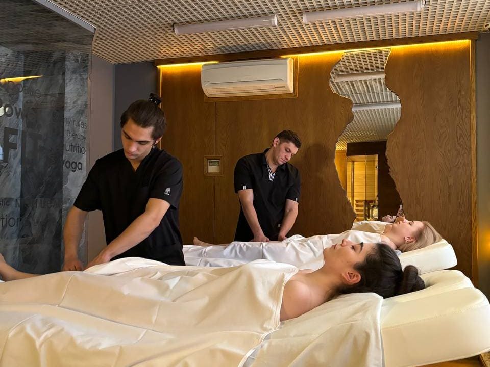 Premialnye spa programmy dlya par na francuzskoy kosmetike THALASSO BRETAGNE 1